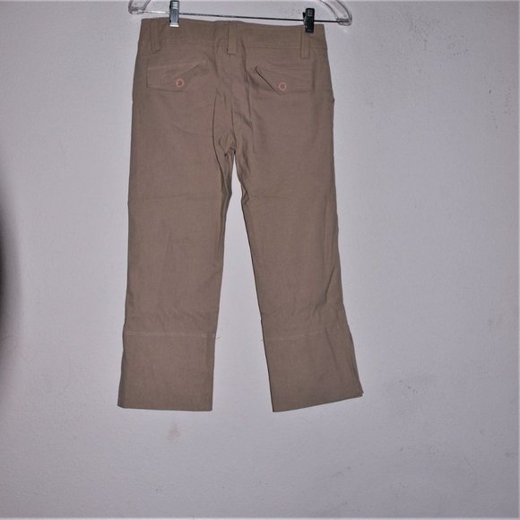 Ponny Tail Capri Pants Size Small - Picture 3 of 3